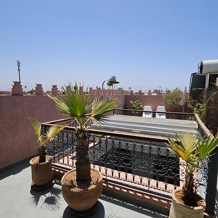 Riad Melilo Avec Piscine Chauffee Marrakesh Exteriör bild