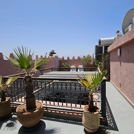 Riad Melilo Avec Piscine Chauffee Marrakesh Exteriör bild