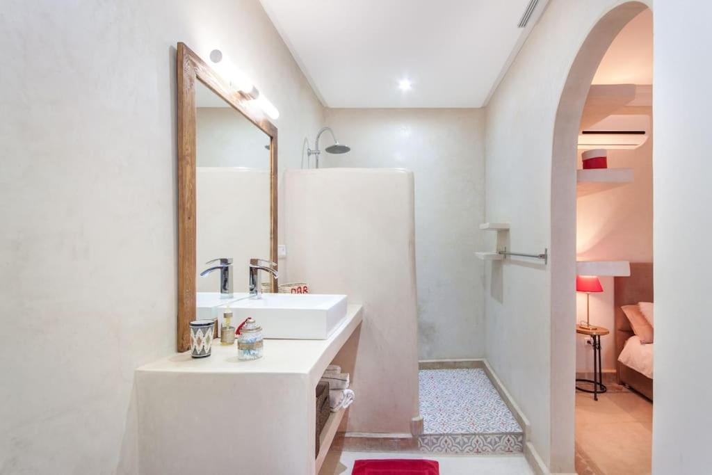 Riad Melilo Avec Piscine Chauffee Marrakesh Exteriör bild