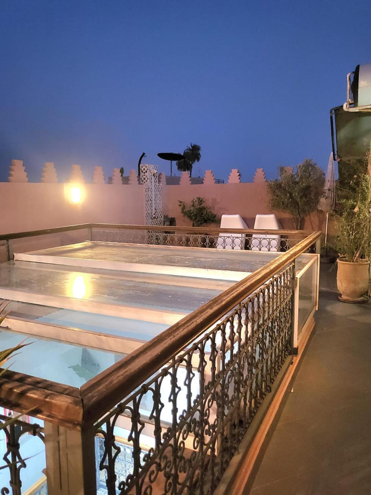 Riad Melilo Avec Piscine Chauffee Marrakesh Exteriör bild