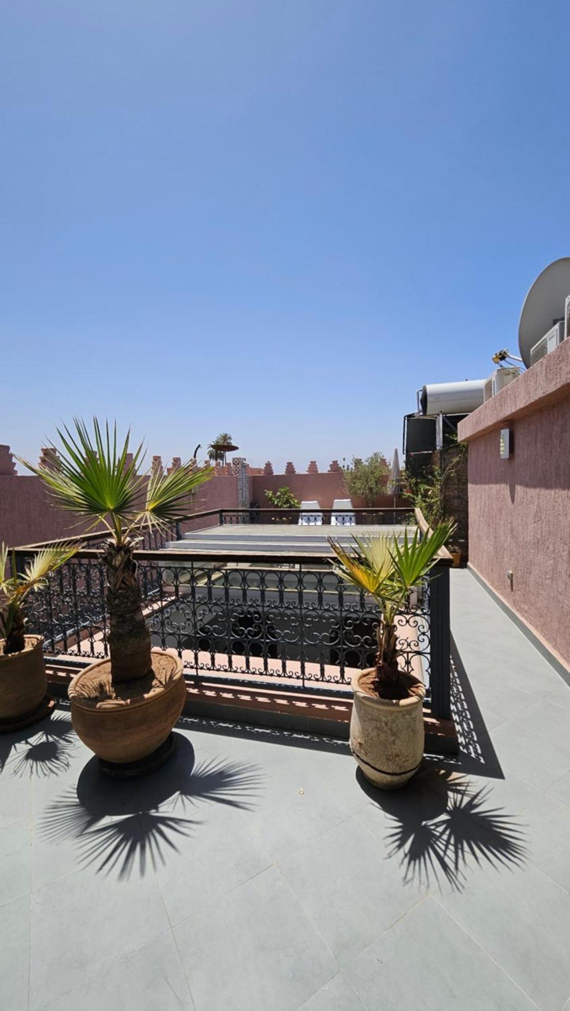 Riad Melilo Avec Piscine Chauffee Marrakesh Exteriör bild