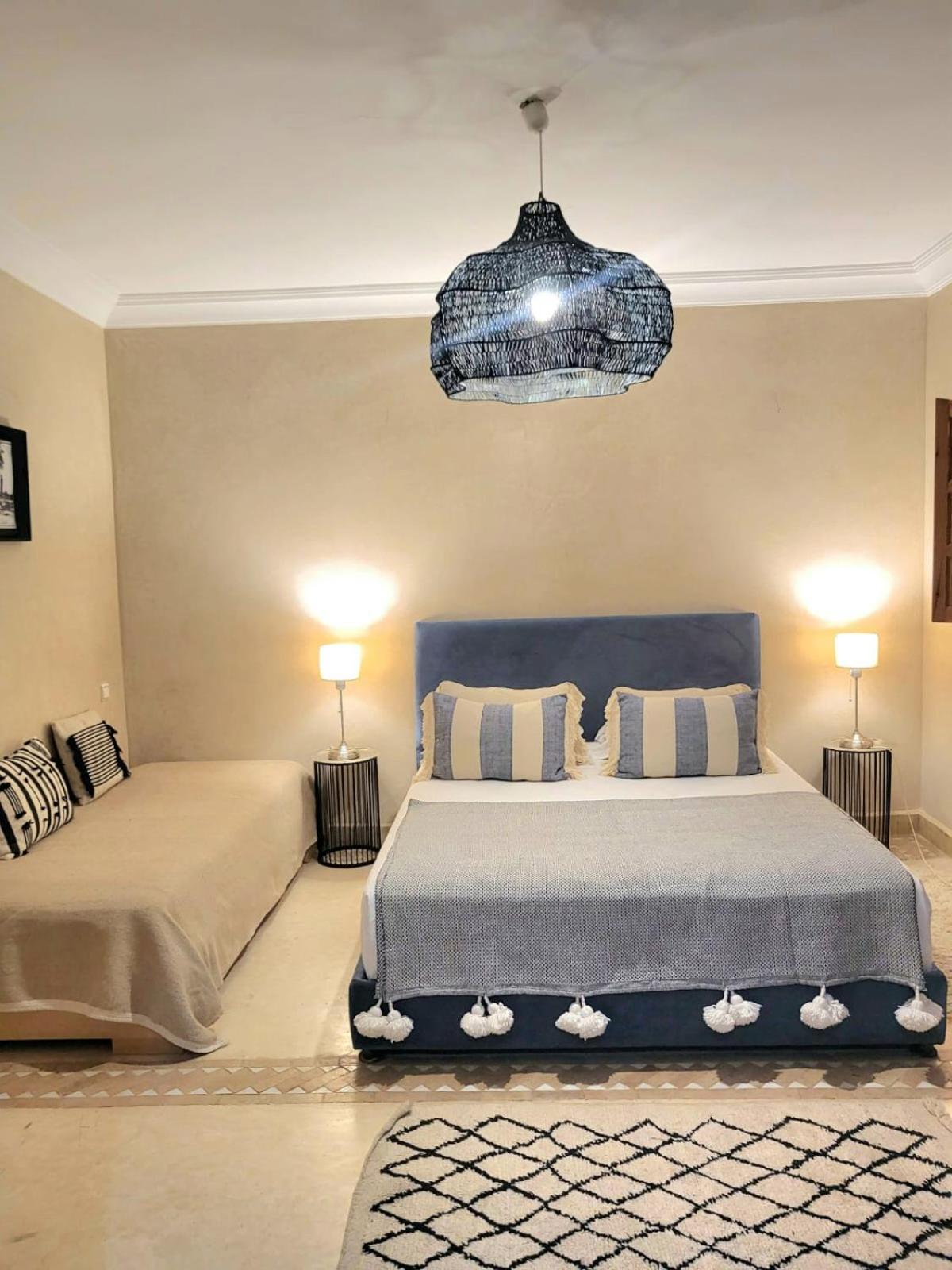 Riad Melilo Avec Piscine Chauffee Marrakesh Exteriör bild